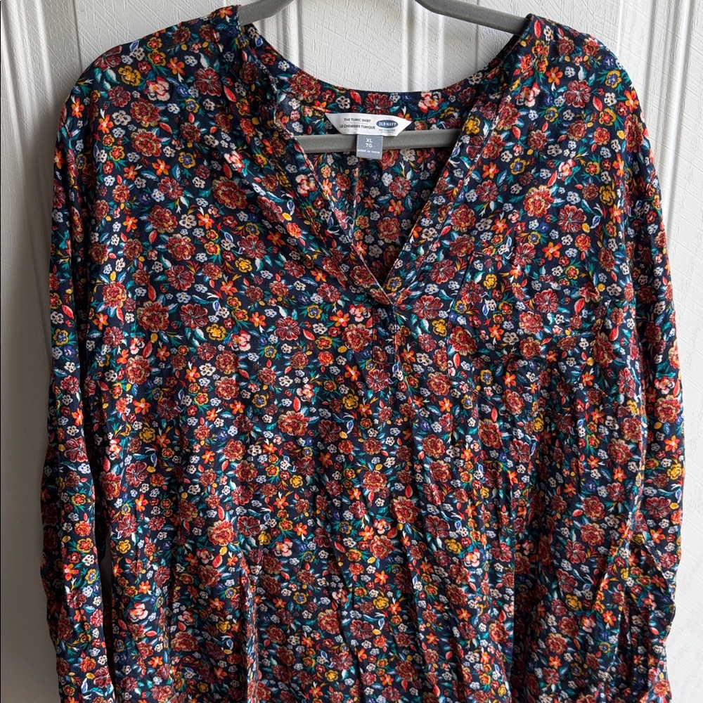 Old Navy Navy Floral V-Neck Long Sleeve Business Blouse Top